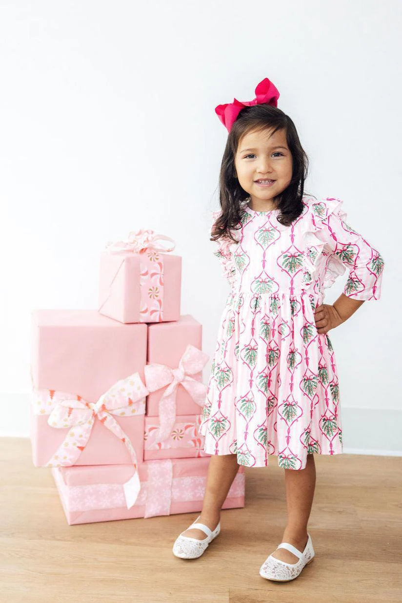 MERRY MISTLETOE 3/4 SLEEVE RUFFLE TWIRL DRESS