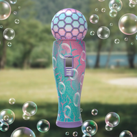 UNSPILLABLE POP STAR BUBBLES
